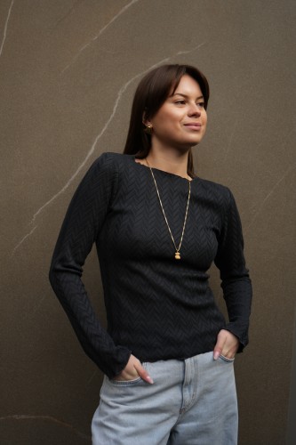 longsleeve czarny, bawełniany, wzór w jodełkę