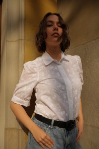 Koszula z haftem Clara pearl