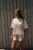 pudełkowy t-shirt, off-white, ecru, kremowy, krótki szeroki rękaw, bawełna, piękny autorski nadruk palm