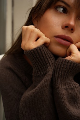 sweter, brązowy, merino, oversize
